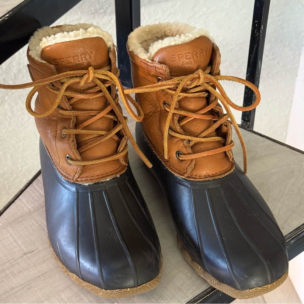 SPERRY Women’s Saltwater Lux Duck Boot